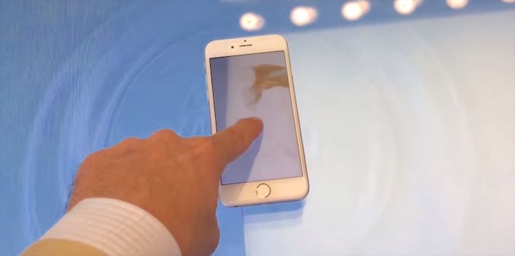 Select Apple Stores Display Interactive Tables to Show Off 3D Touch Feature