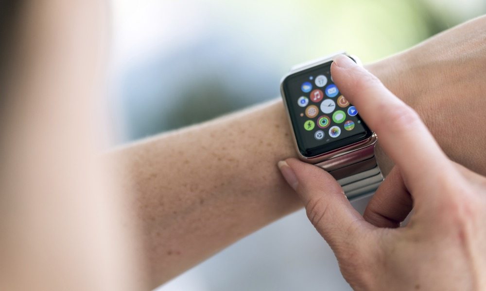 Video Tutorial: How to Set Up Your Brand New Apple Watch