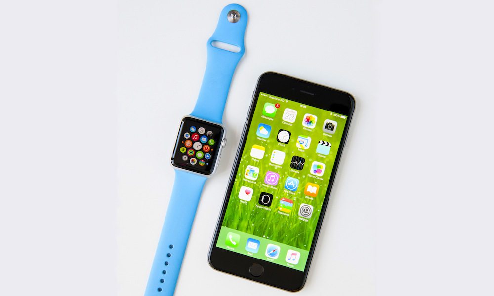 Apple Watch Dominated Wearable Sales in 2015