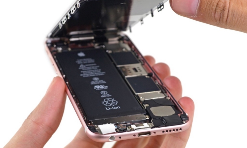 Apple Files New Patent That Could End the Threat of Exploding Batteries