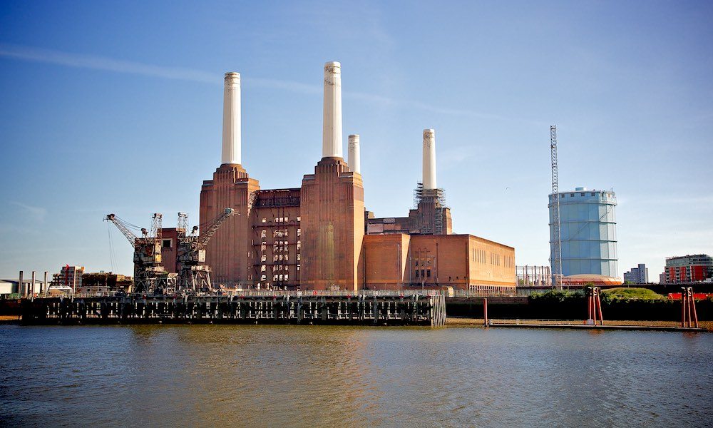 Apple to Establish London Headquarters at Derelict Battersea Power Plant