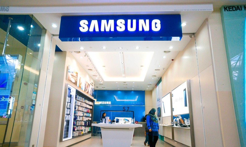 Samsung Heir Named Suspect in Presidential Corruption Scandal