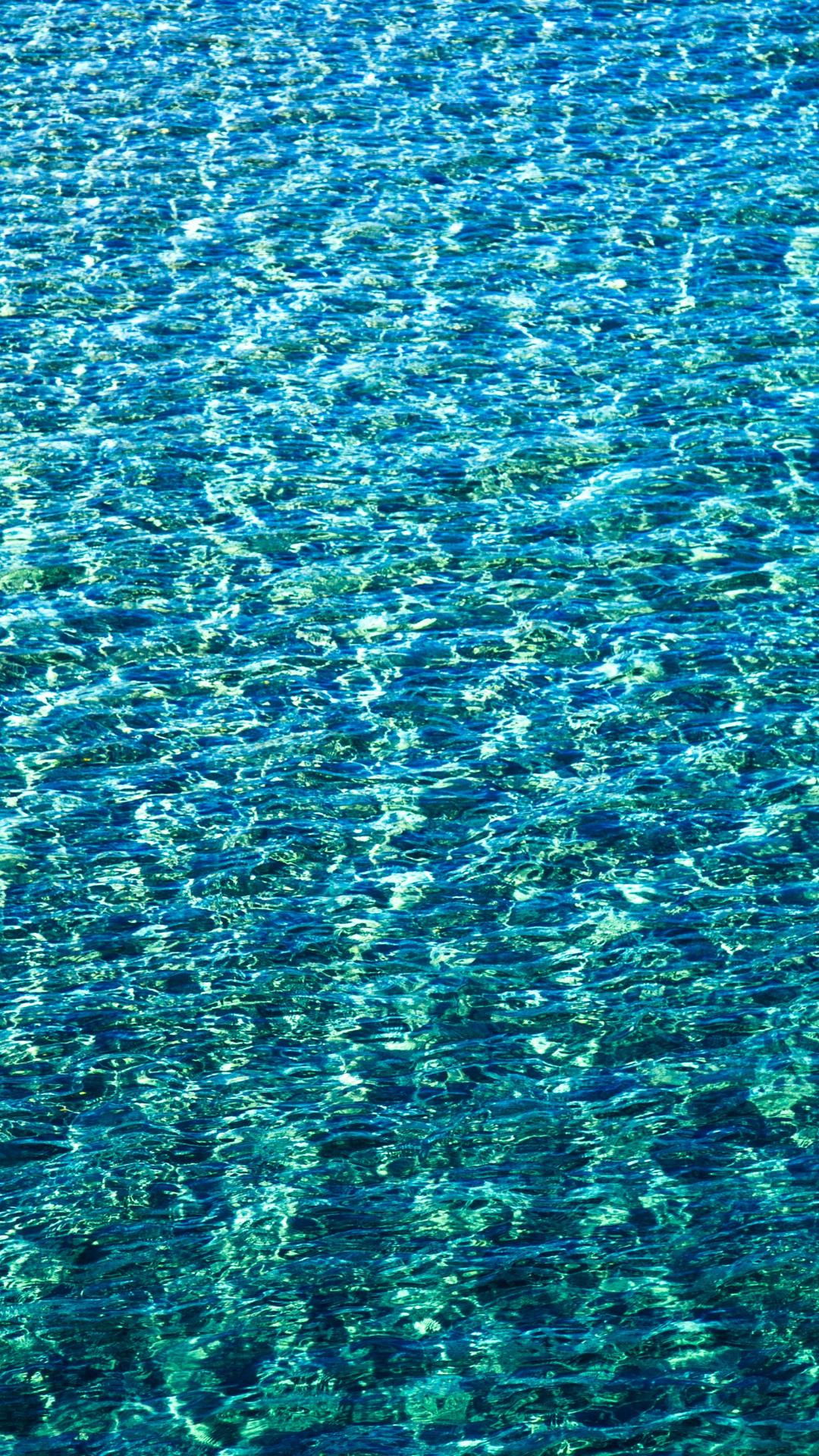 Clear Blue Water Wallpaper