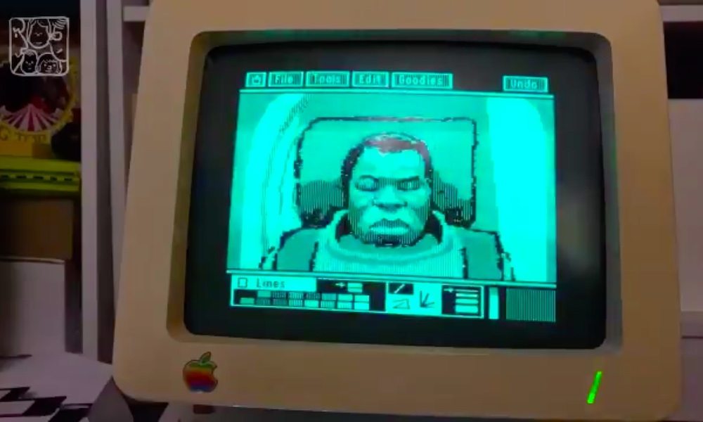 Star Wars Mega-Fan Recreates 'The Last Jedi' Trailer Using an Apple Computer from 1984