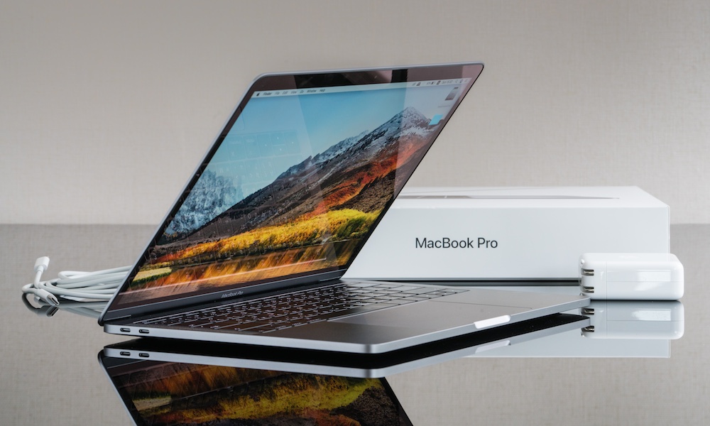 MacBook Pro 2019 фото