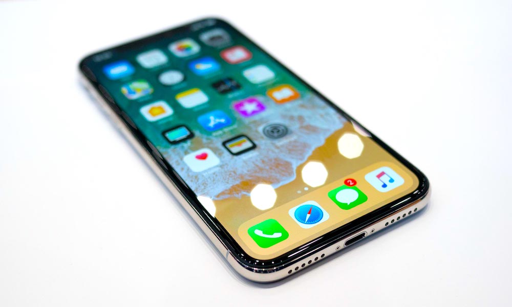 iPhone with Massive 6.46-inch Display Rumored for 2018