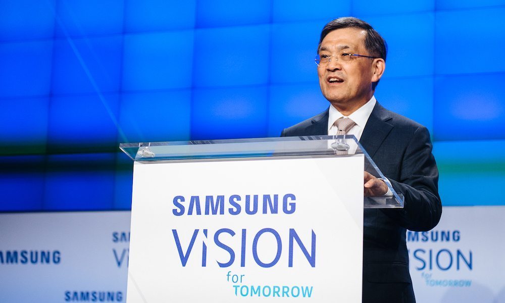 Samsung's 'Unprecedented Crisis' Leads Veteran CEO to Resign