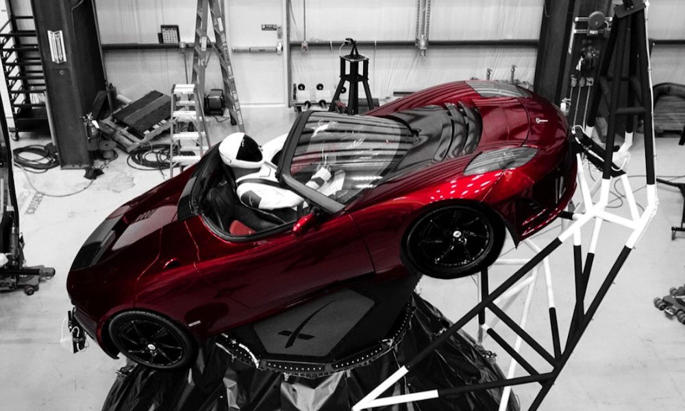 Midnight-Cherry-Tesla-Roadster-Falcon-Heavy
