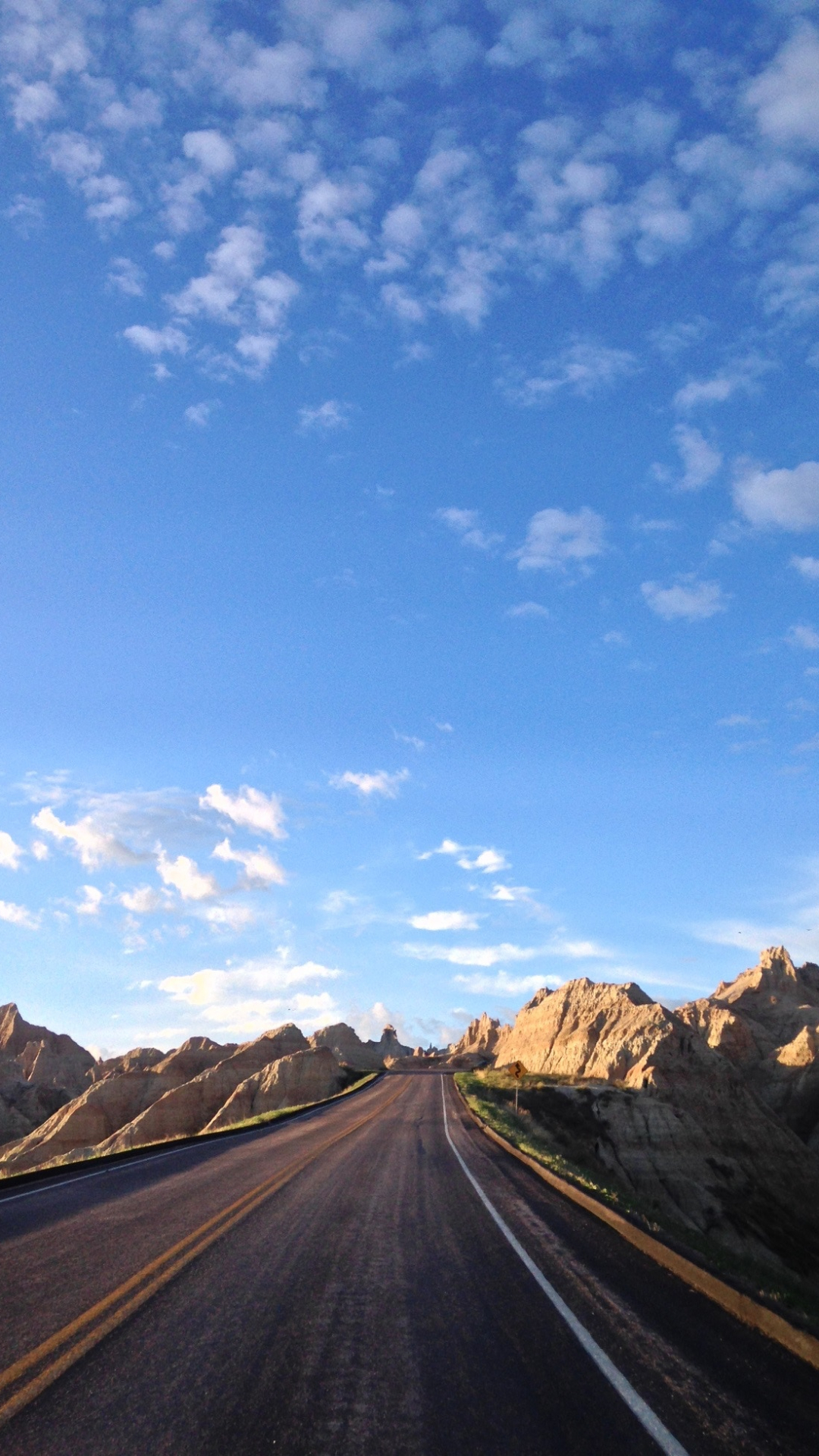 Rocky Hill Highway iPhone Wallpaper