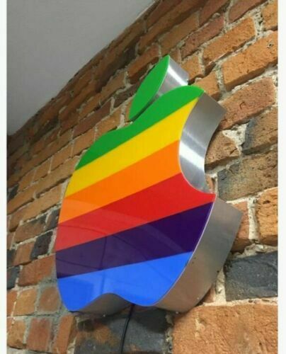 Apple Store Sign