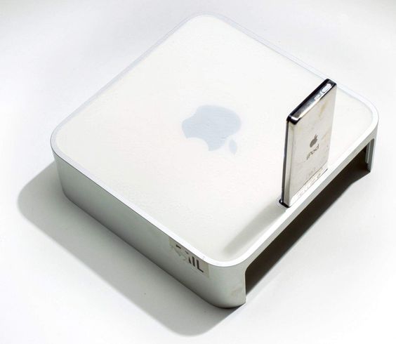 Mac mini Prototype with iPod Dock