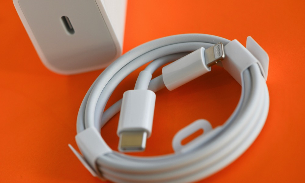 Apple iPhone USB C Fast Charger Cable and Power Brick