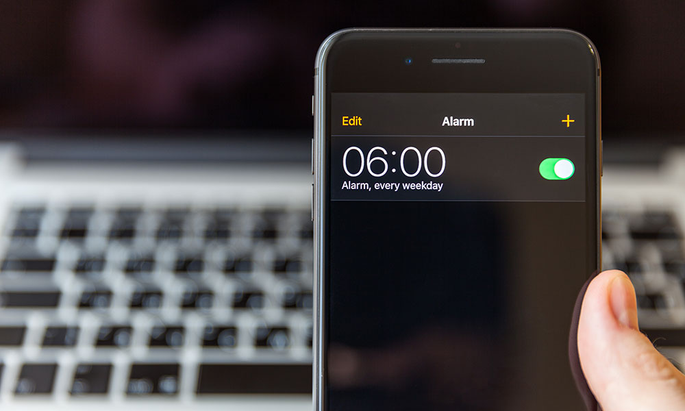 iPhone alarm clock app