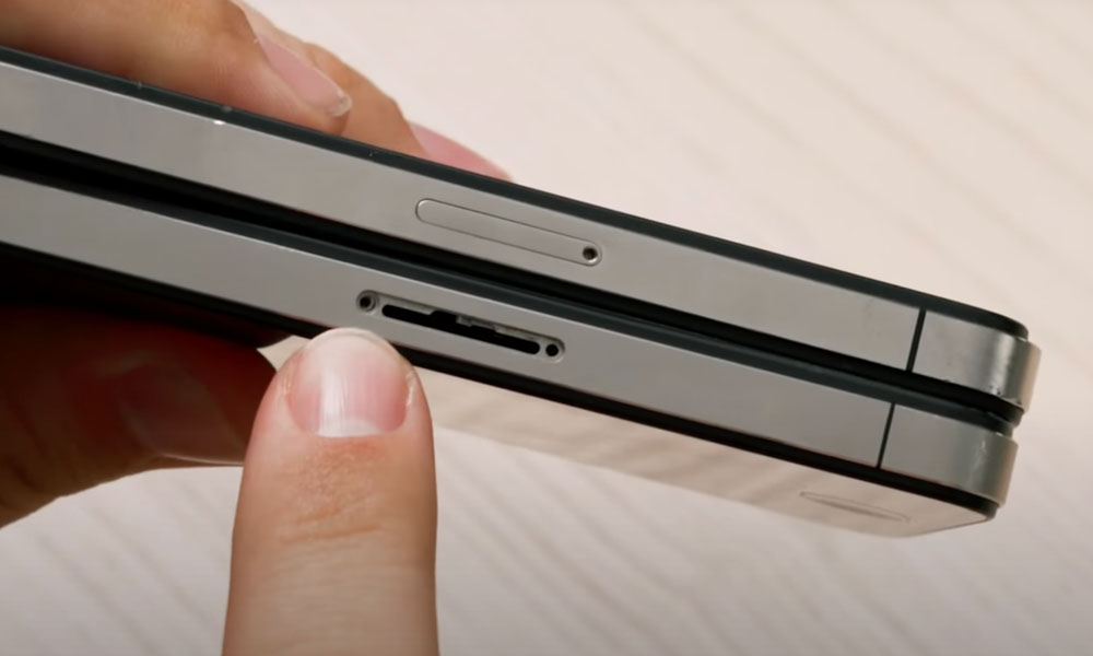 Death Star iPhone 4 prototype screw holes in SIM slot