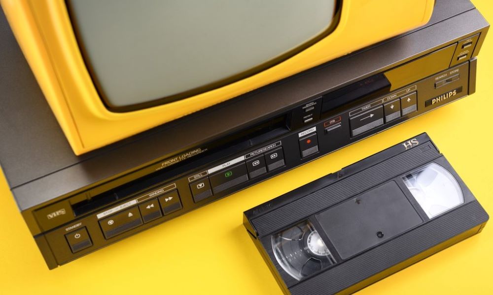 homepod mini VCR