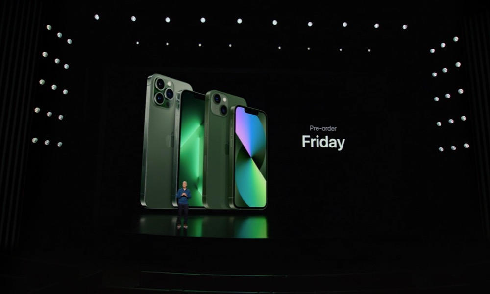 Apple Event Spring 2022 iPhone 13 Green 7