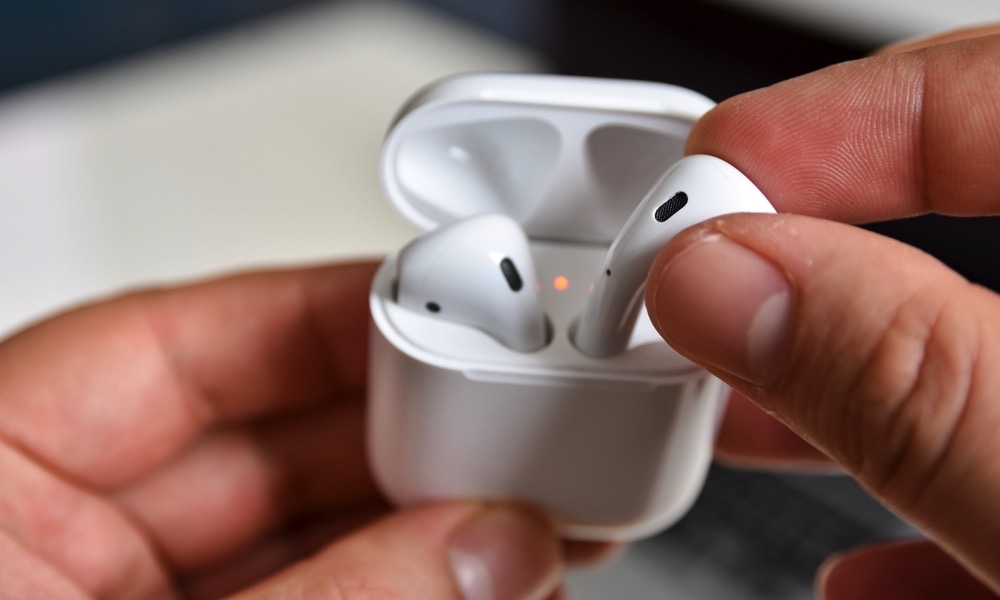 AirPods Earbuds