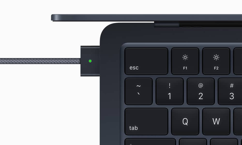 M2 MacBook Air MagSafe connector