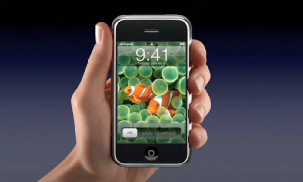 iPhone 2007 Clownfish Wallpaper